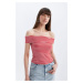 DEFACTO Fitted Off Shoulder Short Sleeve T-Shirt