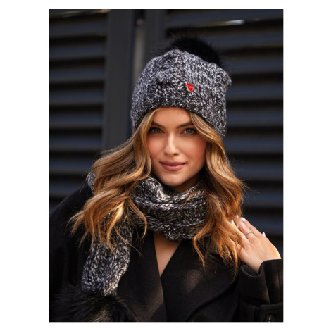 Winter set, black hat and scarf FASARDI