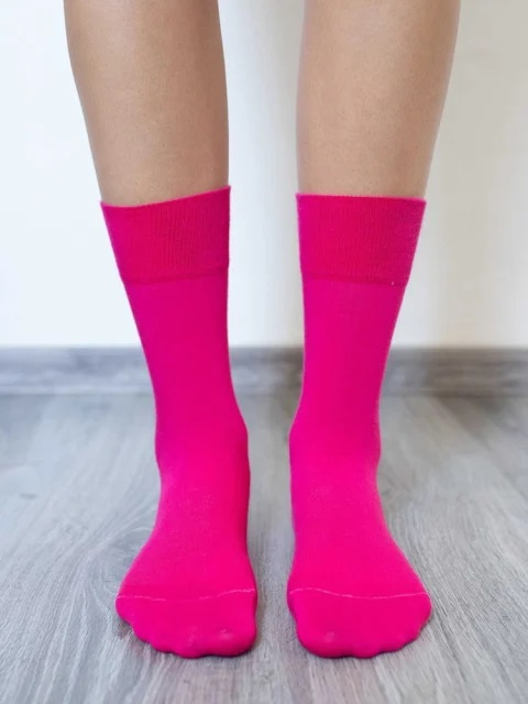 Veselé barefoot ponožky vyjadria váš štýl