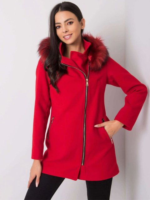 Krátky kabát s kapucňou v neprehliadnuteľnej červenej