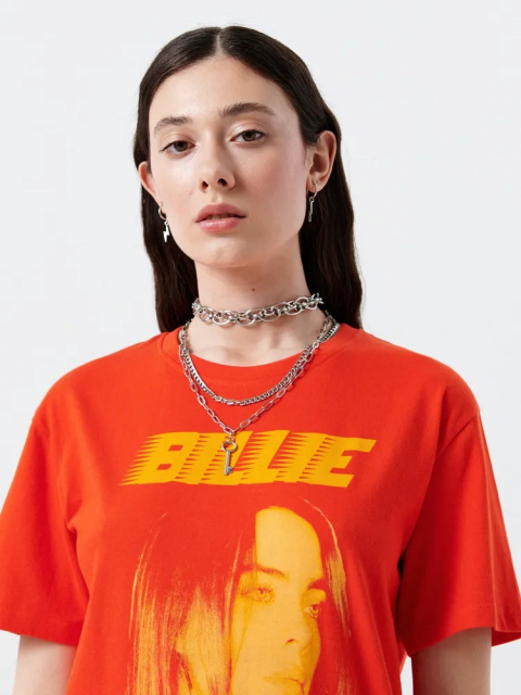 Billie Eilish tričko ako darček? Skvelá voľba!